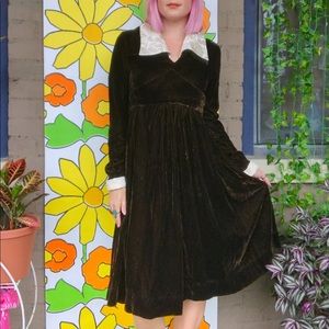 Vintage Black Velvet Long Sleeve Dress